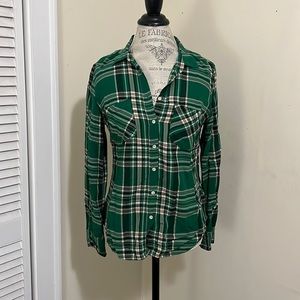 Merona, green plaid, size medium.